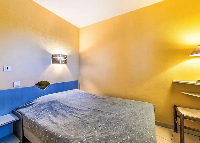 Apartment Les Marines De Gassin-15 By Interhome